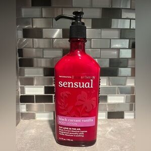 Bath and Body Works Aromatherapy Sensual Black Currant Vanilla Lotion 6.5 Fl Oz